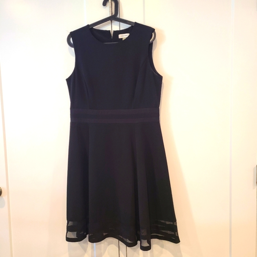 COCKTAIL DRESS